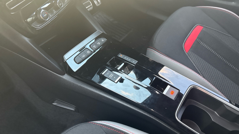 Vauxhall Mokka 100kW SRi Premium 50kWh 5dr Auto Electric Hatchback